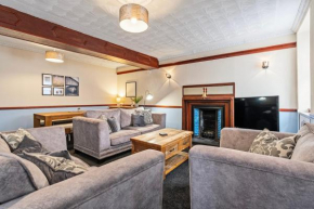 Keith - Spacious 4 bed house